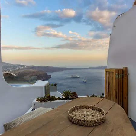 Pura Vida Cave House Villa *