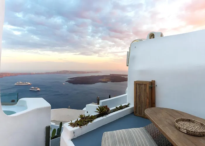 Pura Vida Cave House Villa *