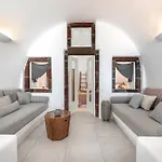 Pura Vida Cave House Imerovigli (Santorini)