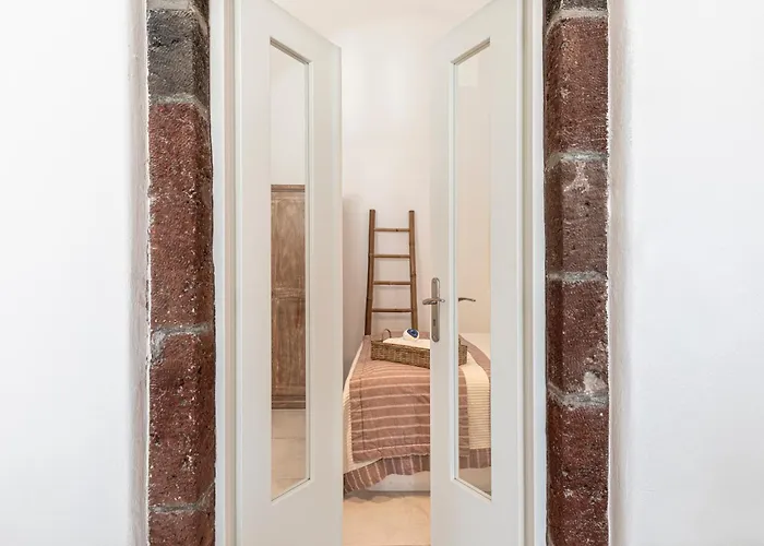 וילה Pura Vida Cave House